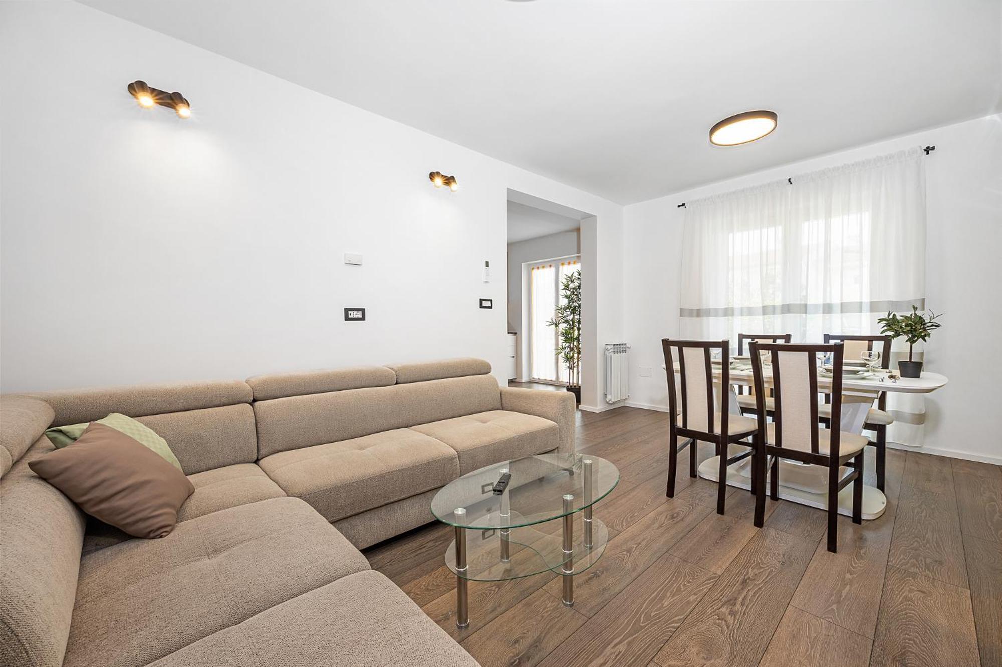 Apartment Delton Fažana Eksteriør bilde